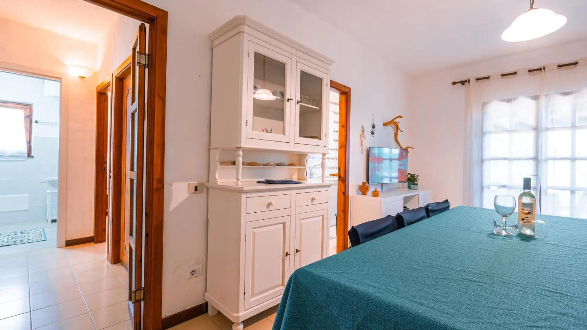 Beach Villa In San Giovanni Posada  Italien